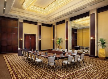 Beach Rotana