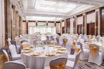 Beach Rotana