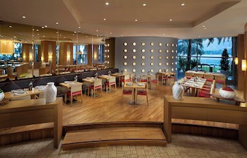 Beach Rotana