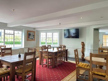 Shillingford Bridge Hotel