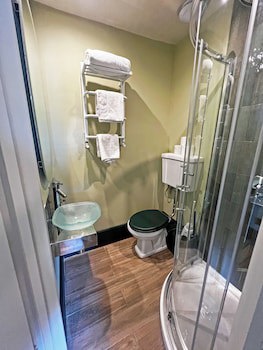 Shillingford Bridge Hotel