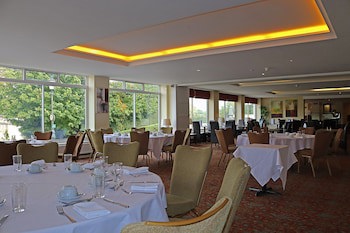 Shillingford Bridge Hotel