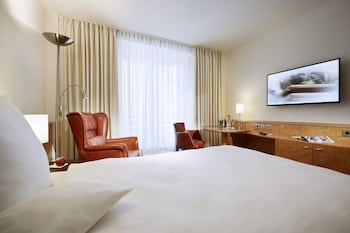 Lindner Hotel Dusseldorf Airport, part of JdV by Hyatt galeri fotoğrafı