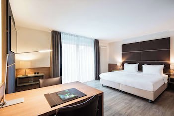 Lindner Hotel Dusseldorf Airport, part of JdV by Hyatt galeri fotoğrafı