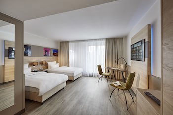 Lindner Hotel Dusseldorf Airport, part of JdV by Hyatt galeri fotoğrafı