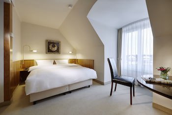 Lindner Hotel Dusseldorf Airport, part of JdV by Hyatt galeri fotoğrafı
