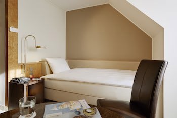 Lindner Hotel Dusseldorf Airport, part of JdV by Hyatt galeri fotoğrafı