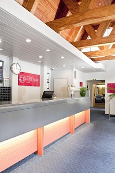 Auckland Rose Park Hotel