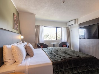 Auckland Rose Park Hotel