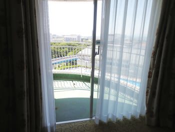 Kobe Portopia Hotel