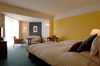 Kobe Portopia Hotel
