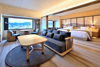 Kobe Portopia Hotel