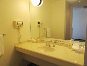 Kobe Portopia Hotel
