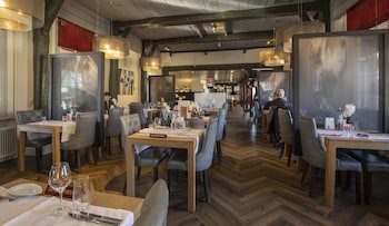 Fletcher Hotel-Restaurant De Broeierd