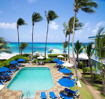 Dover Beach Hotel