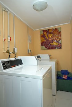 Dover Beach Hotel