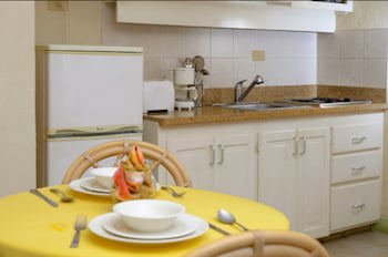 Golden Sands Hotel