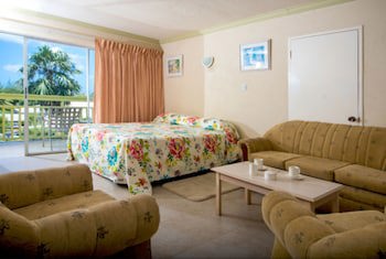 Golden Sands Hotel