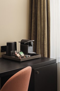 Central Park Hotel