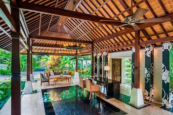 The Laguna, A Luxury Collection Resort & Spa