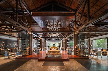 The Laguna, A Luxury Collection Resort & Spa