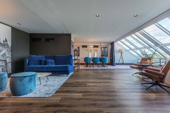 Radisson Blu Royal Garden Hotel