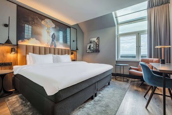 Radisson Blu Royal Garden Hotel