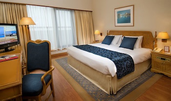 Millennium Plaza Downtown Hotel
