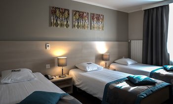 Everness Hotel & Resort