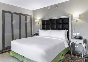 Hilton Alexandria Corniche