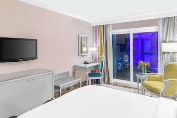 Hilton Alexandria Corniche