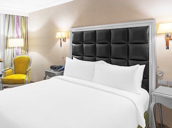 Hilton Alexandria Corniche