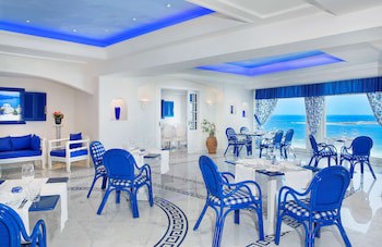 Hilton Alexandria Corniche