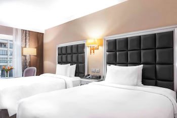 Hilton Alexandria Corniche