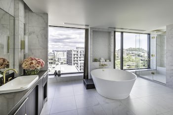 Cordis, Auckland By Langham Hospitality Group