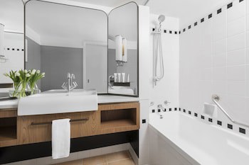 Cordis, Auckland By Langham Hospitality Group