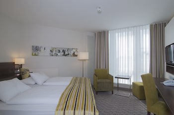 Holiday Inn Munich-Unterhaching by IHG galeri fotoğrafı