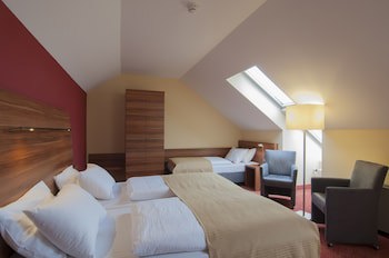 Holiday Inn Munich-Unterhaching by IHG galeri fotoğrafı