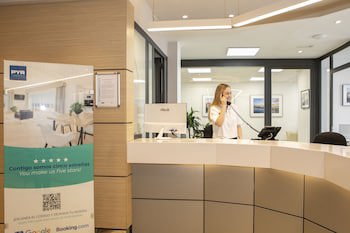 Aparthotel Pyr Fuengirola