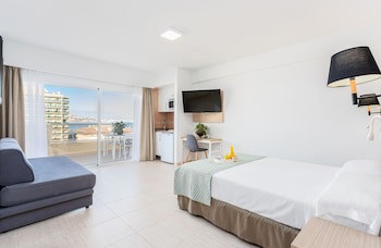 Aparthotel Pyr Fuengirola