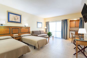Aparthotel Pyr Fuengirola
