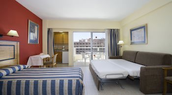 Aparthotel Pyr Fuengirola