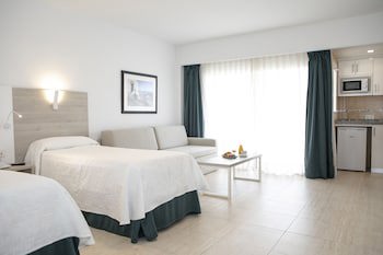 Aparthotel Pyr Fuengirola