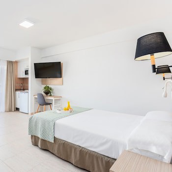 Aparthotel Pyr Fuengirola