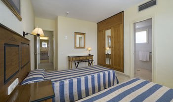 Aparthotel Pyr Fuengirola