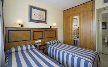 Aparthotel Pyr Fuengirola