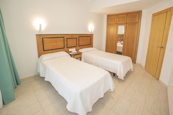 Aparthotel Pyr Fuengirola