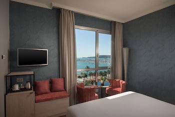 NH La Spezia galeri fotoğrafı