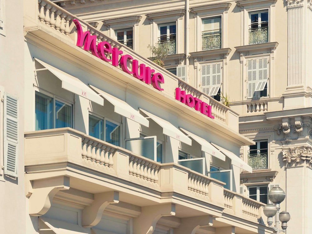 Mercure Nice Marche aux Fleurs