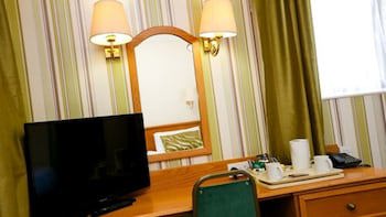Fairways Lodge & Leisure Club